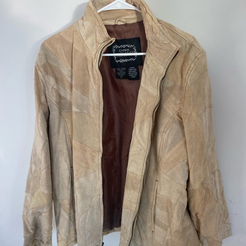 Detailed leather jacket